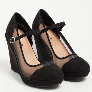 Torrid black ankle strap wedges